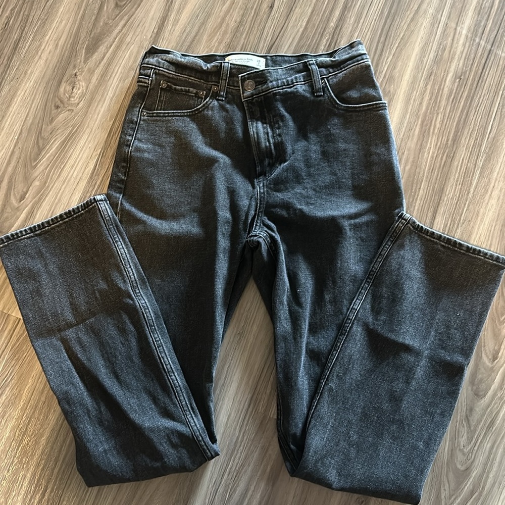 Abercrombie & Fitch 90s Slim Straight Ultra High Rise